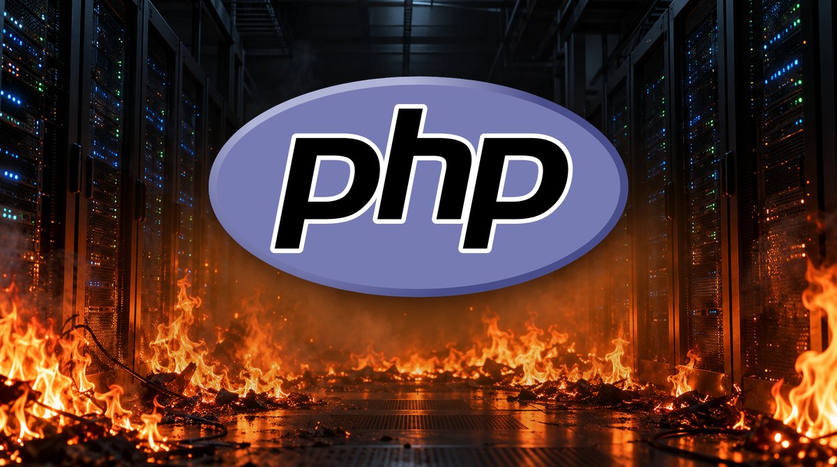 PHP-Logo vor einem Serverraum, aus dessen Boden Flammen schlagen – Symbolbild zur kritischen PHP-Sicherheitslücke vom 21. Oktober 2026 (PHP-Logo: Colin Viebrock, CC BY-SA 4.0)